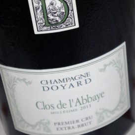 CLOS DE L’ABBAYE EXTRA-BRUT 1er CRU 2011(Champagne DOYARD)