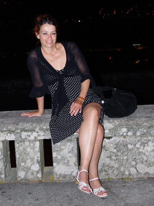 Muriel LANGUENET, wine merchant and founder of the VignArtea® website (online wine & champagne shop)